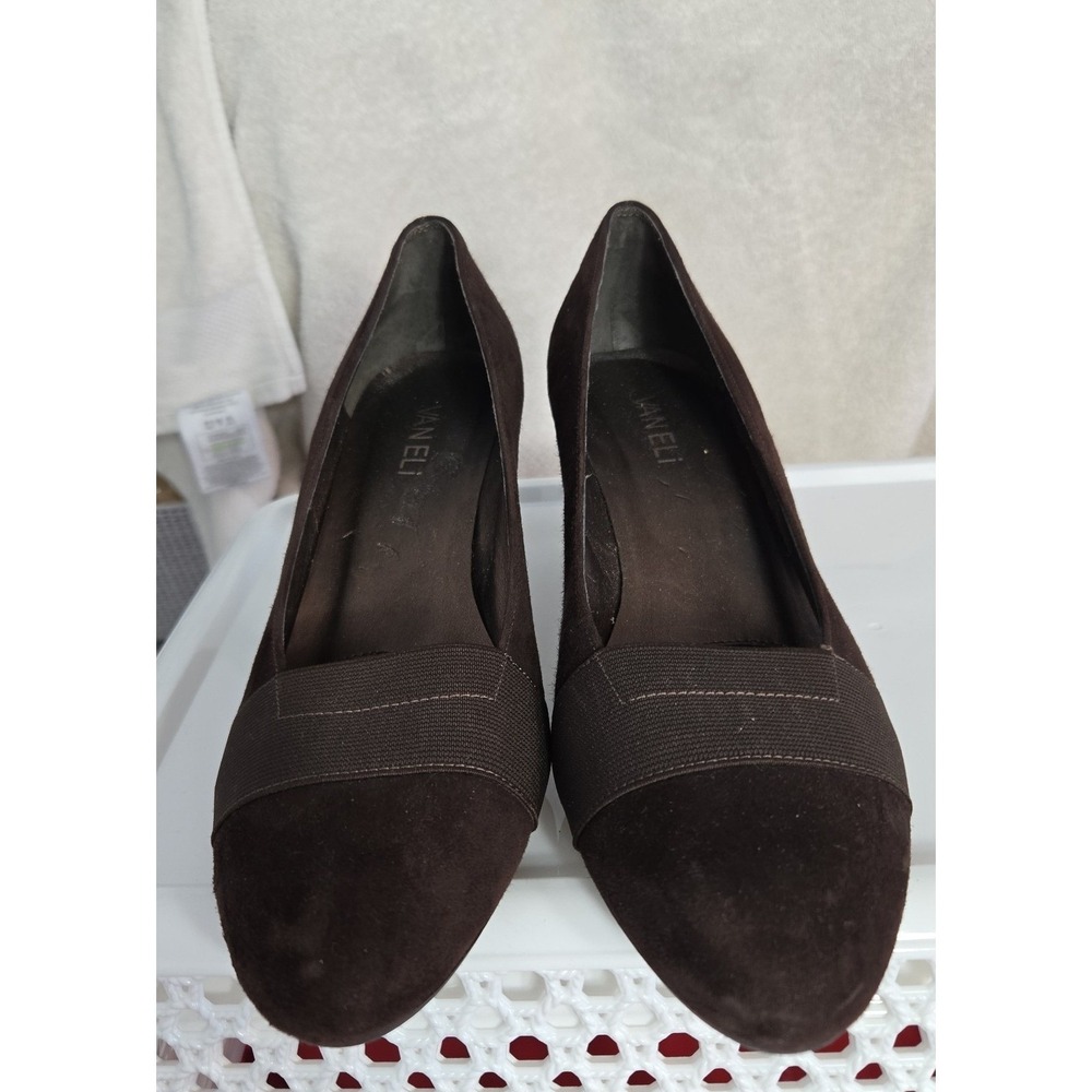 Vaneli  Womans Suede‎ Heel Shoes Size 8.5 Medium